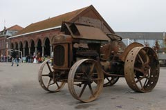 tractwep_0211b